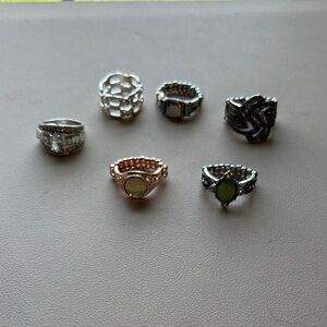 Women’s Green Stone Silver-Tone Fashion Ring - Pack